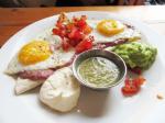 lax-eatery-huavos-rancheros