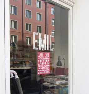 Tür Café Emil